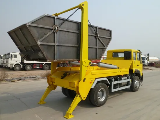 Charge de saut de véhicule d'assainissement de petit pain de camion à ordures du bras oscillant 6000L