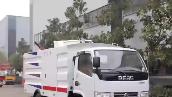 Dongfeng Rhd balayeuse d'assainissement de route de camion de nettoyage à haute pression, balais de camion, véhicule de balayeuse sous vide